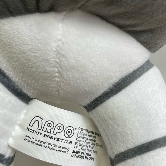 ARPO 20.32 x 15.24 x 25.4 cm; 358 g Robot  Interactive Toy Plush with Lights - Picture 6 of 7